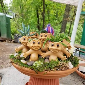 Meet your Posher, Linda